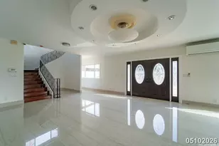 2004 Skyline Dr, Honolulu, HI 96817 - Photo 8