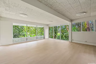 3621 Nuuanu Pali Drive, Honolulu, HI 96817 - Photo 24