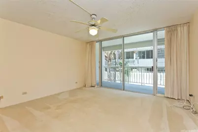 1114 Wilder Avenue #207, Honolulu, HI 96822 - Photo 4