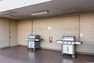 2121 Ala Wai Blvd, Honolulu, HI 96815 - Photo 16