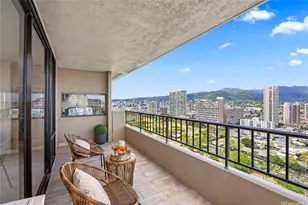 2121 Ala Wai Blvd, Honolulu, HI 96815 - Photo 2