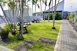 3045 Ala Napuaa Pl, Honolulu, HI 96818 - Photo 16