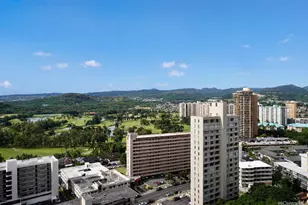 3045 Ala Napuaa Pl, Honolulu, HI 96818 - Photo 4