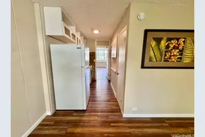 425 Ena Road #302B, Honolulu, HI 96815 - Photo 6