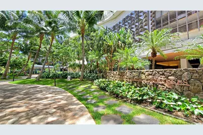 383 Kalaimoku Street #1703, Honolulu, HI 96815 - Photo 22