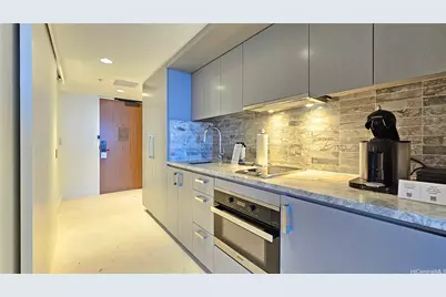 383 Kalaimoku Street #1703, Honolulu, HI 96815 - Photo 18