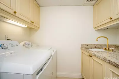 1888 Kalakaua Avenue #3504, Honolulu, HI 96815 - Photo 18