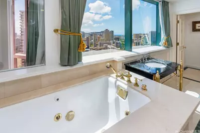 1888 Kalakaua Avenue #3504, Honolulu, HI 96815 - Photo 14
