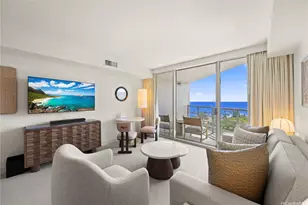223 Saratoga Rd, Honolulu, HI 96815 - Photo 1