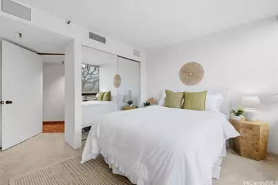 1525 Wilder Avenue #405, Honolulu, HI 96822 - Photo 16