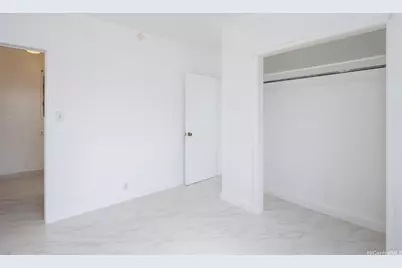 1115-C Hassinger Street #2, Honolulu, HI 96822 - Photo 8