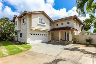 379 Ainahou St, Honolulu, HI 96825 - Photo 1