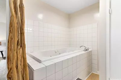 469 Ena Road #1511, Honolulu, HI 96815 - Photo 6