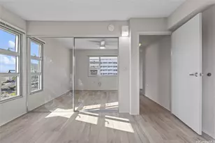 3009 Ala Makahala Pl, Honolulu, HI 96818 - Photo 10
