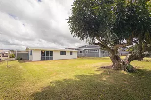 2347 Komo Mai Dr, Pearl City, HI 96782 - Photo 18