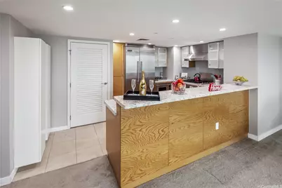 1177 Queen Street #2601, Honolulu, HI 96814 - Photo 4