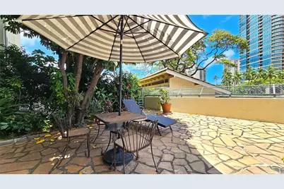 620 McCully Street #1102, Honolulu, HI 96826 - Photo 10
