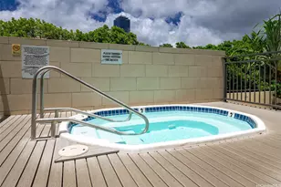 1717 Ala Wai Blvd, Honolulu, HI 96815 - Photo 22