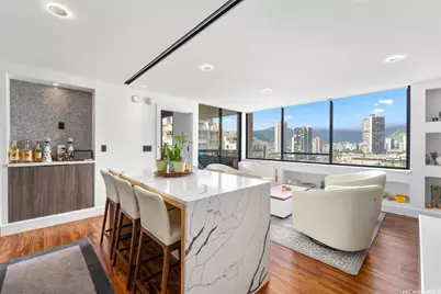 2215 Aloha Drive #DH1101, Honolulu, HI 96815 - Photo 1