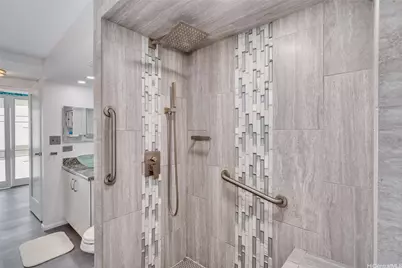 2947 Kalakaua Avenue #401, Honolulu, HI 96815 - Photo 6