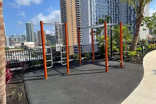333 Ward Ave, Honolulu, HI 96814 - Photo 18