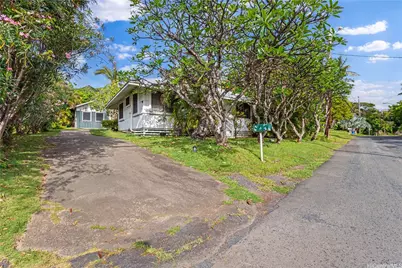 1421 Aalapapa Drive, Kailua, HI 96734 - Photo 2