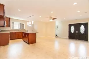 2137 Wilder Ave, Honolulu, HI 96822 - Photo 2