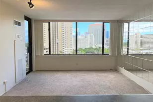 411 Hobron Ln, Honolulu, HI 96815 - Photo 4