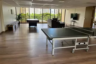 411 Hobron Ln, Honolulu, HI 96815 - Photo 16