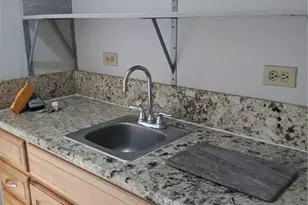 2465 Kuhio Ave, Honolulu, HI 96815 - Photo 4