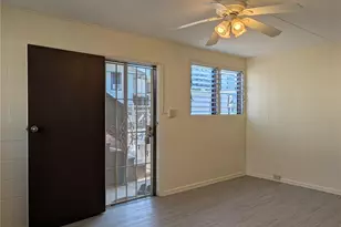 1267 Rycroft St, Honolulu, HI 96814 - Photo 2
