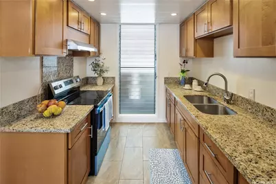 1624 Kanunu Street #304, Honolulu, HI 96814 - Photo 8