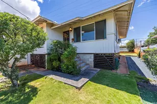 377 Hoomalu St, Pearl City, HI 96782 - Photo 1