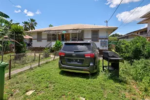 98-163 Kaluamoi Pl, Pearl City, HI 96782 - Photo 4