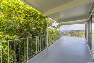 1588 St Louis Dr, Honolulu, HI 96816 - Photo 12