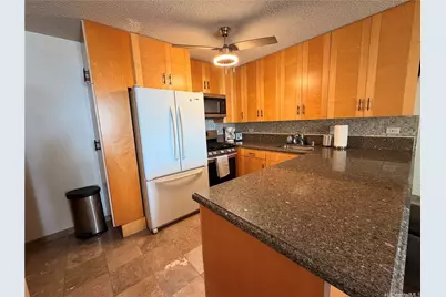 2452 Tusitala Street #1505, Honolulu, HI 96815 - Photo 4