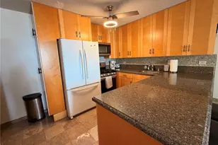 2452 Tusitala St, Honolulu, HI 96815 - Photo 4