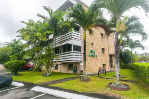 1330 Wilder Ave, Honolulu, HI 96822 - Photo 2