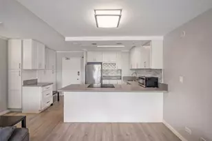 3045 Ala Napuaa Pl, Honolulu, HI 96818 - Photo 6