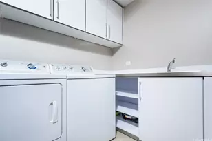 1555 Kapiolani Blvd, Honolulu, HI 96814 - Photo 6
