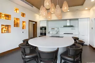 1555 Kapiolani Blvd, Honolulu, HI 96814 - Photo 12