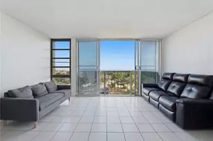 2929 Ala Ilima St, Honolulu, HI 96818 - Photo 2