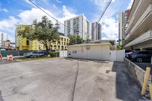 2730 Nakookoo St, Honolulu, HI 96826 - Photo 24