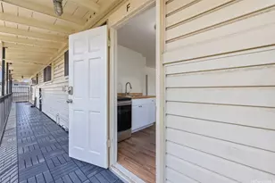 2730 Nakookoo St, Honolulu, HI 96826 - Photo 8