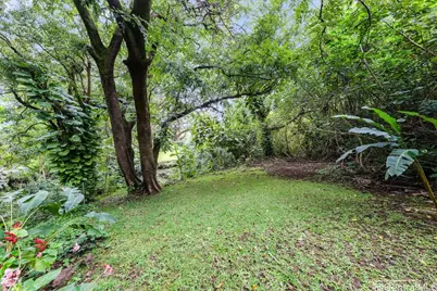 3242 Pelekane Drive, Honolulu, HI 96817 - Photo 4