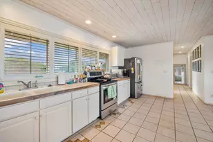 67-333 Kiapoko Pl, Waialua, HI 96791 - Photo 12