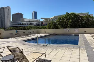 1717 Ala Wai Blvd, Honolulu, HI 96815 - Photo 2