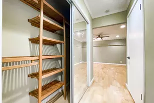 2365 Gardenia St, Honolulu, HI 96816 - Photo 8