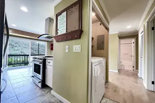 2365 Gardenia St, Honolulu, HI 96816 - Photo 4