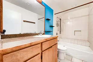 2365 Gardenia St, Honolulu, HI 96816 - Photo 10